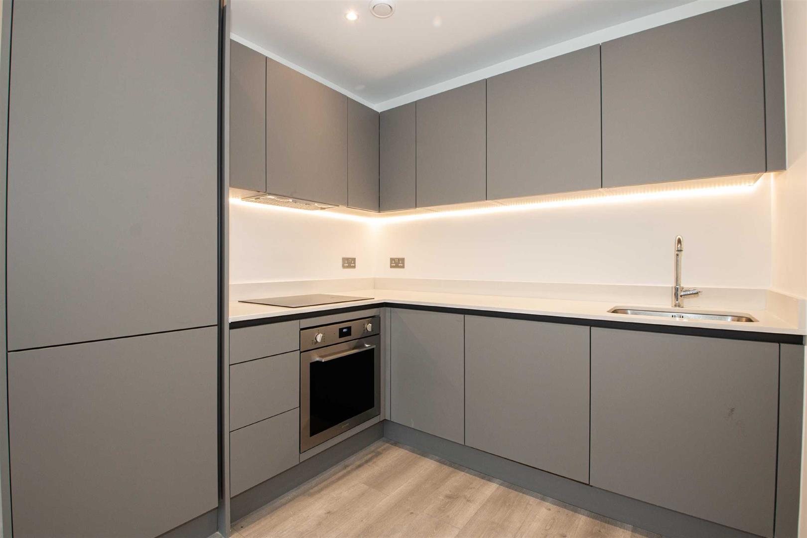 2 Foxhunter Drive, Linford Wood, Milton Keynes